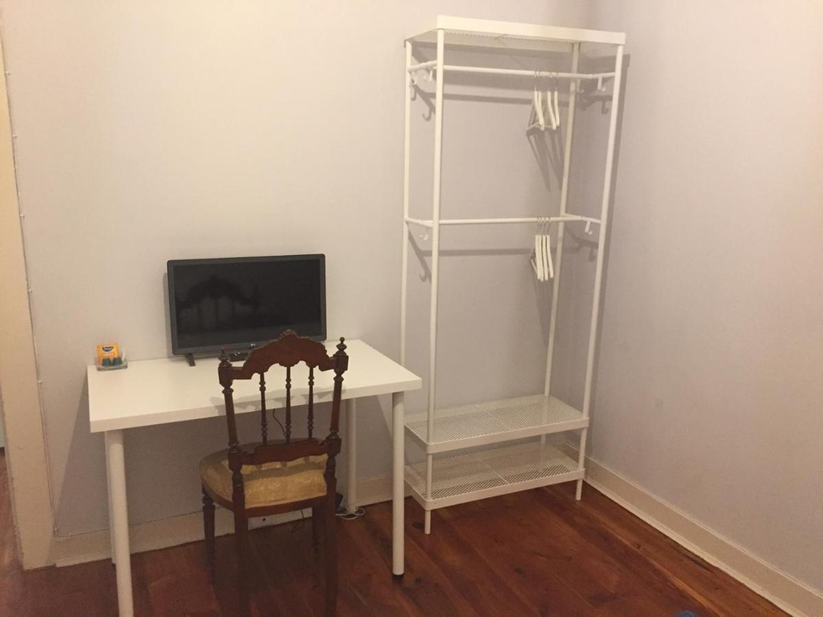 Guest House Casa Dos Reis ลิสบอน ภายนอก รูปภาพ