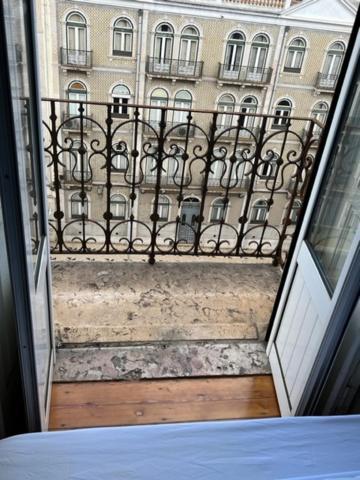 Guest House Casa Dos Reis ลิสบอน ภายนอก รูปภาพ